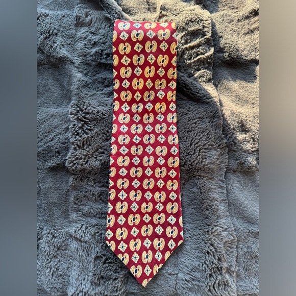 Van Heusen Other - Van Heusen tie